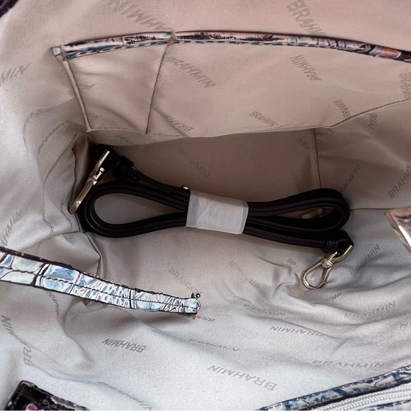 NWT Shira MULTI HEARtHSTONE Bucket Bag Crossbody - Picture 12 of 16